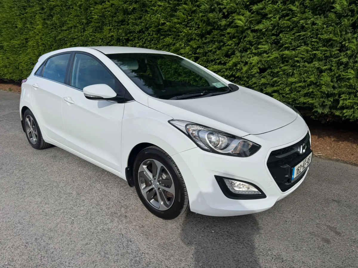 Hyundai i30 2016 DELUXE 1.4 PETROL - Image 1