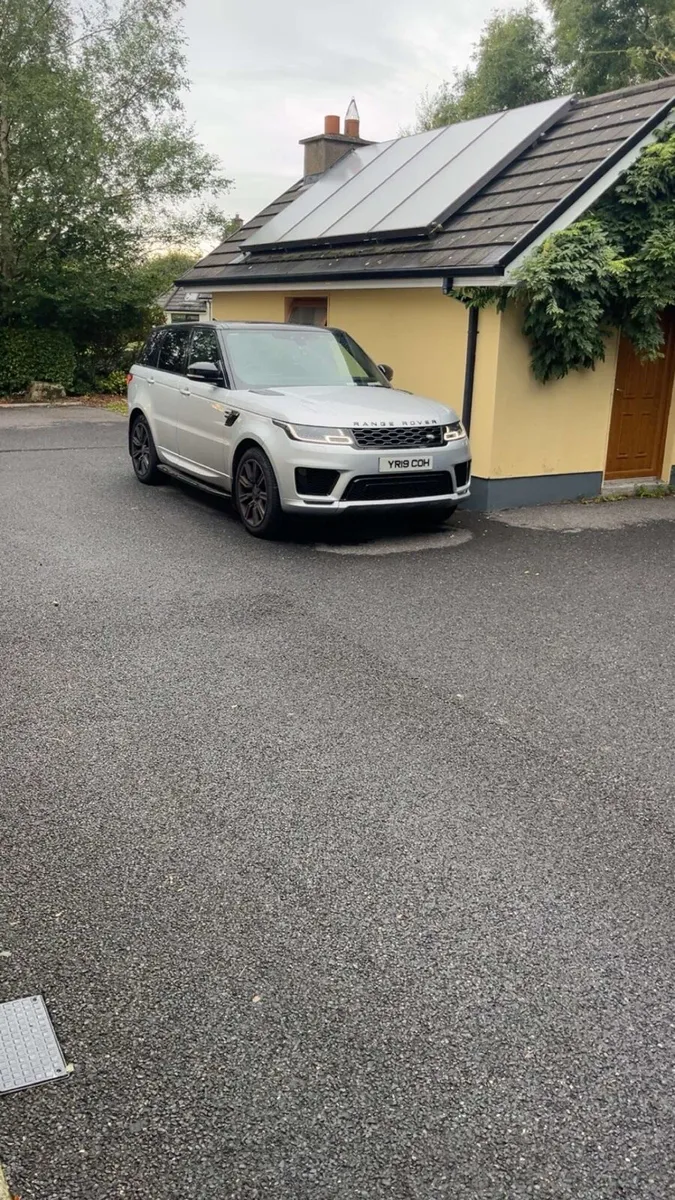 Land Rover Range Rover Sport SDV6 HSE - Image 2