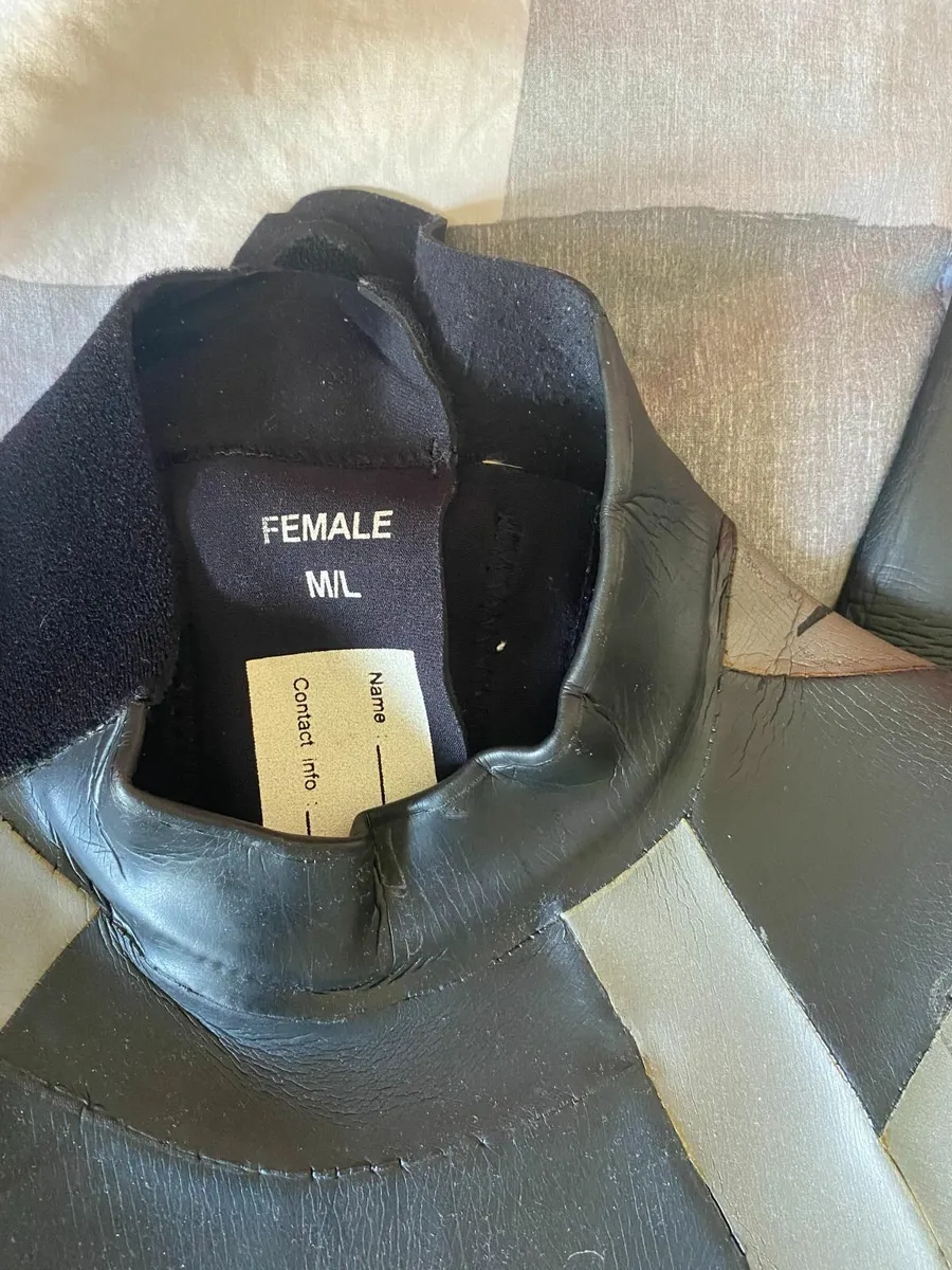 Wetsuit (triathlon) - Image 3