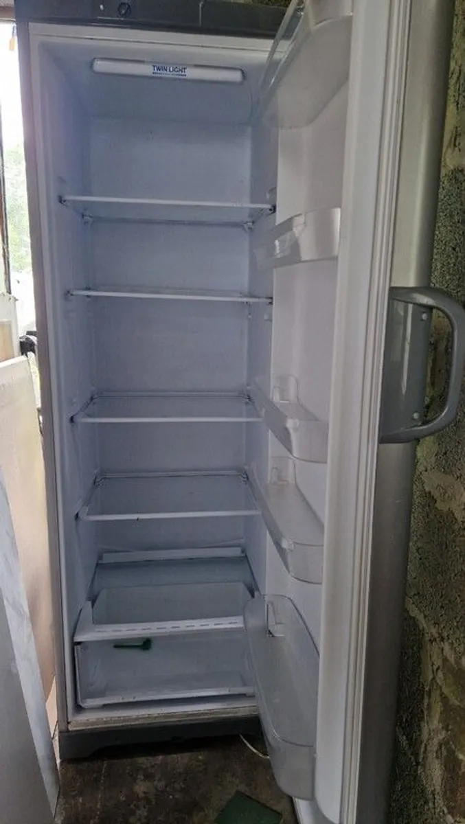 Fridge - Image 2
