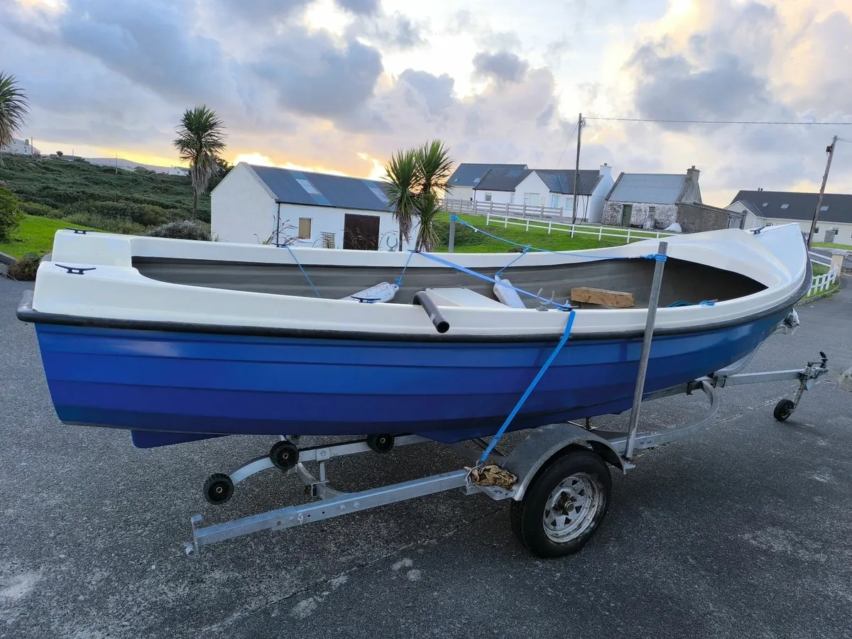 Boat - Image 4