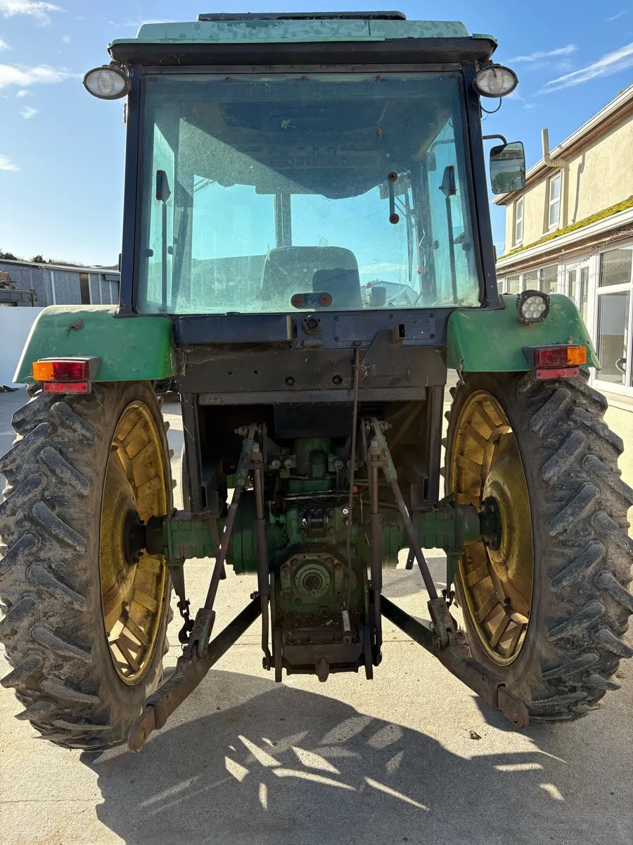 John Deere 3140 - Image 4