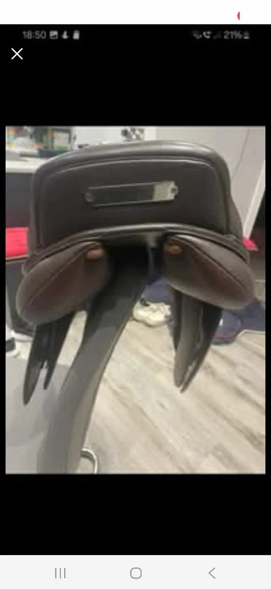 John Whittaker Saddle - Image 4