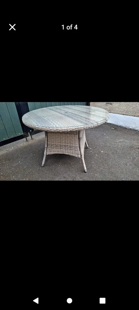Garden table