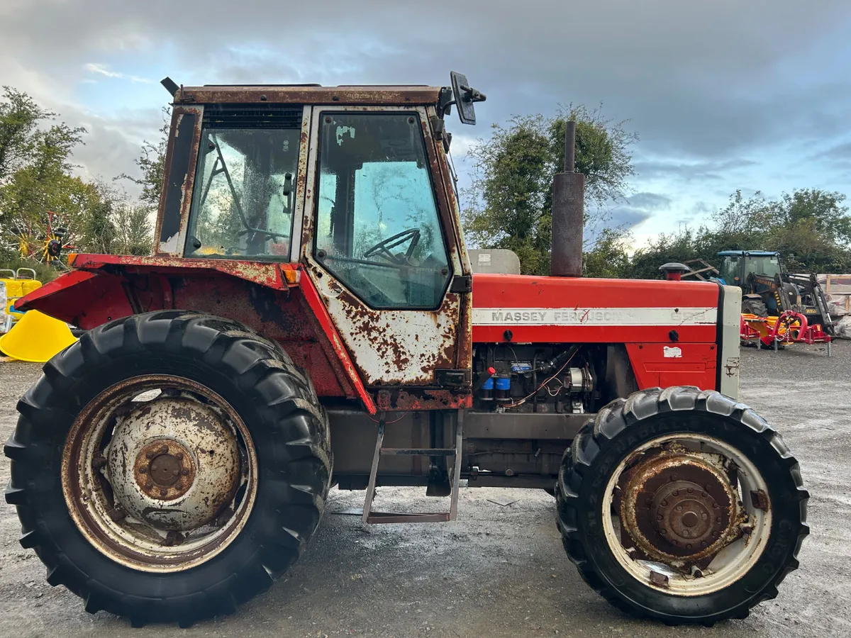 1984 Massey Ferguson 698 4wd - Image 4