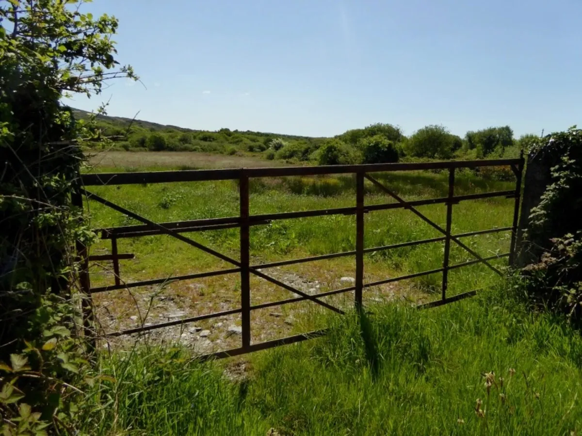 Site/land