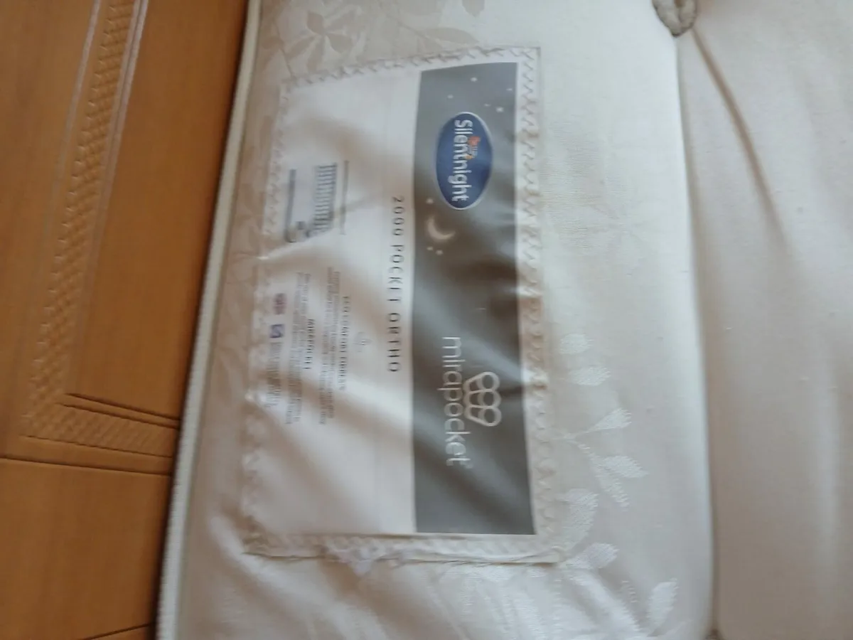 Double Bed - Image 4