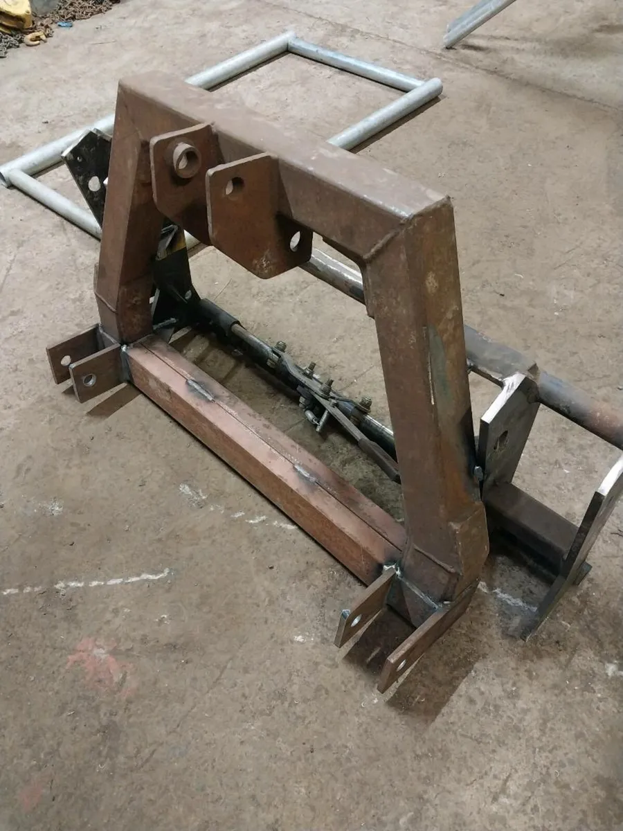 Euro bracket adapter - Image 2