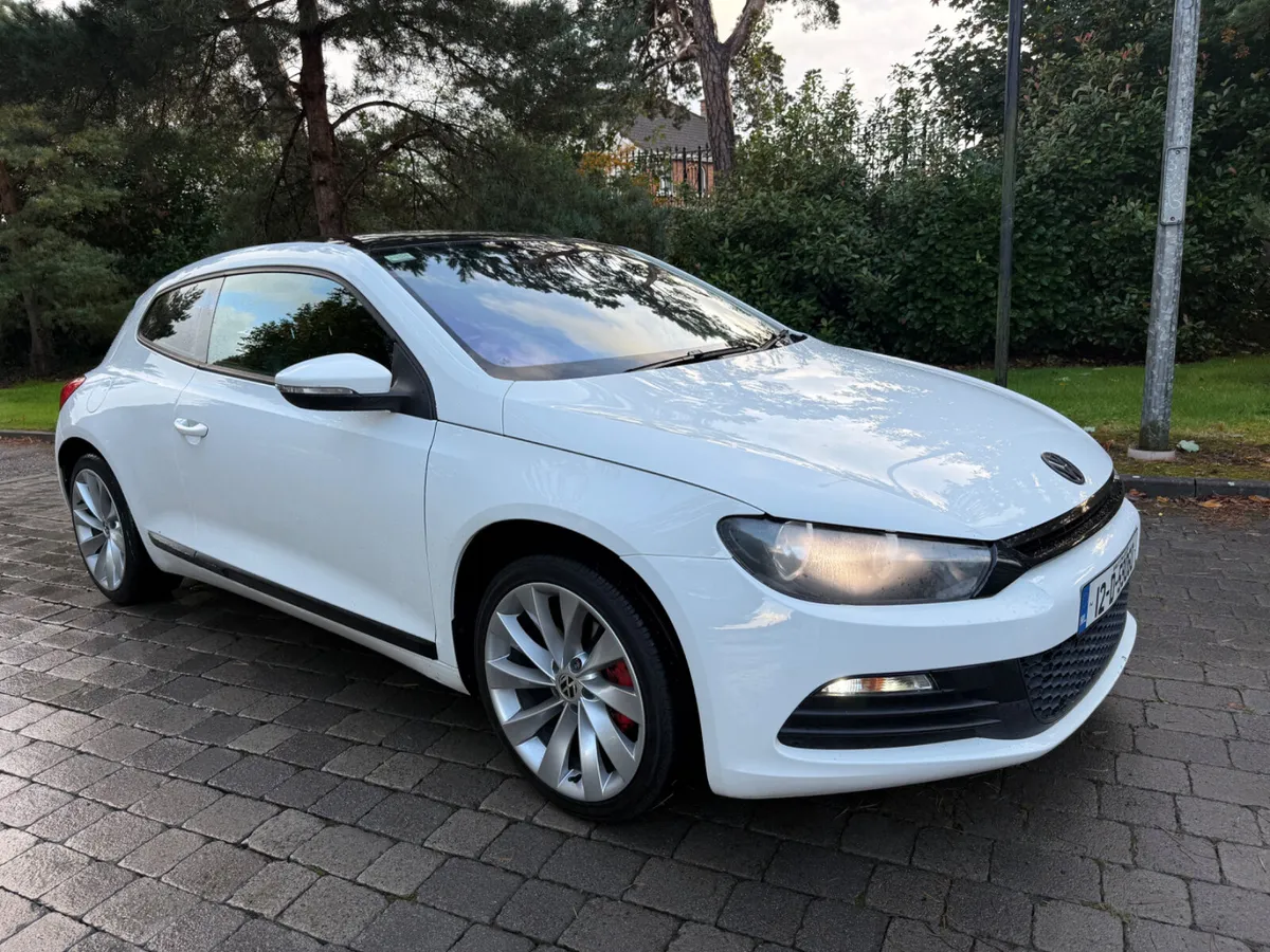 Volkswagen Scirocco 2012 1.4 TSI HIGHLINE - Image 2