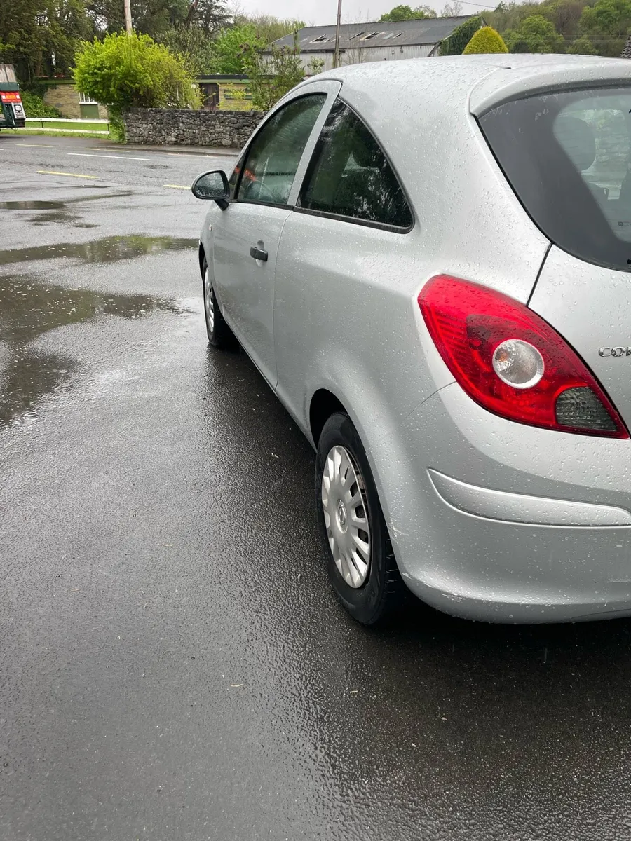 Opel Corsa - Image 4