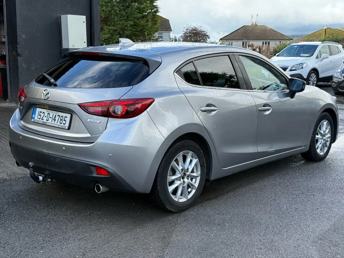 Mazda 3 LOW KMS - Image 3