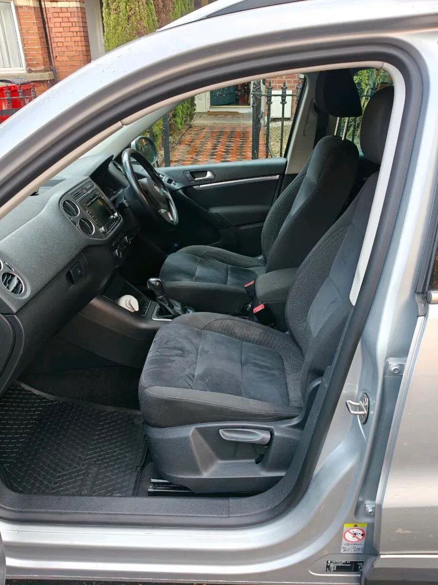 Volkswagen Tiguan 2013 Automatic DSG AWD - Image 4