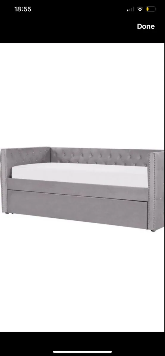 Daybed with trundle - Image 1