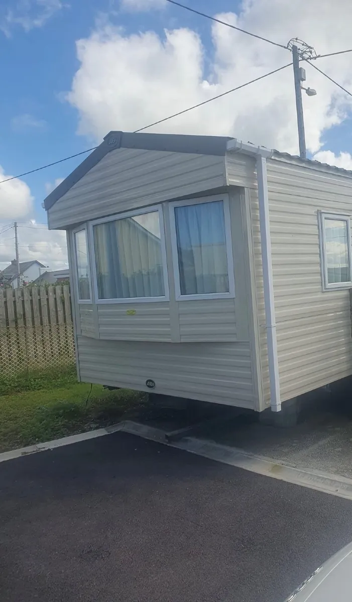 Mobile Home - Image 2