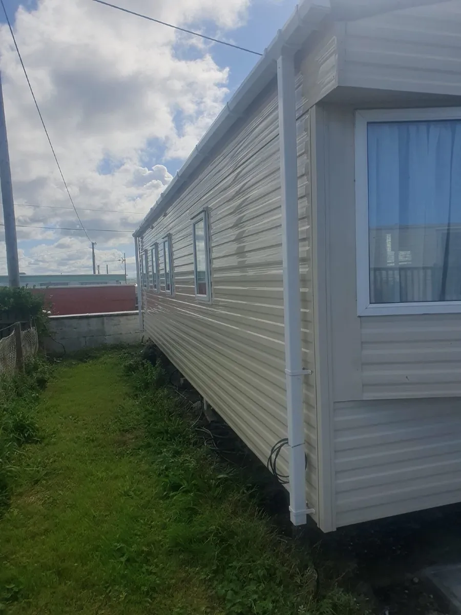 Mobile Home - Image 3