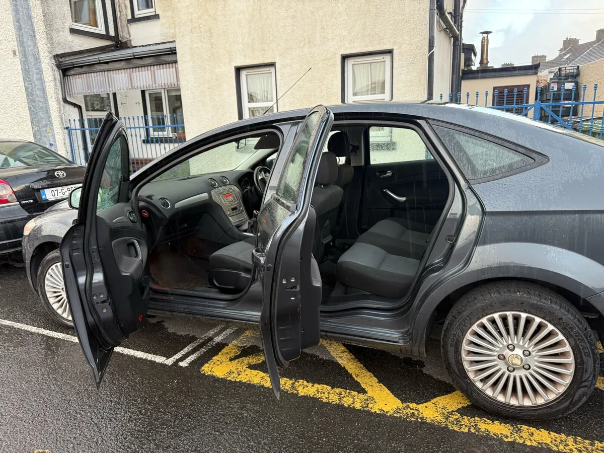 Ford Mondeo Zetec - Image 3