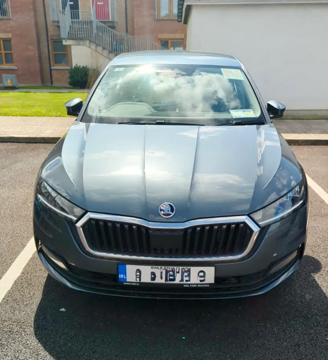 Car - Image 1