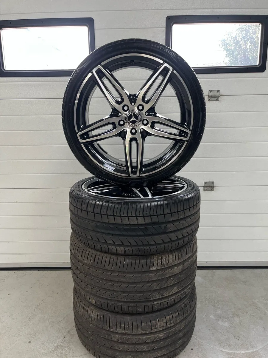 19” Genuine Merc wheels - Image 2