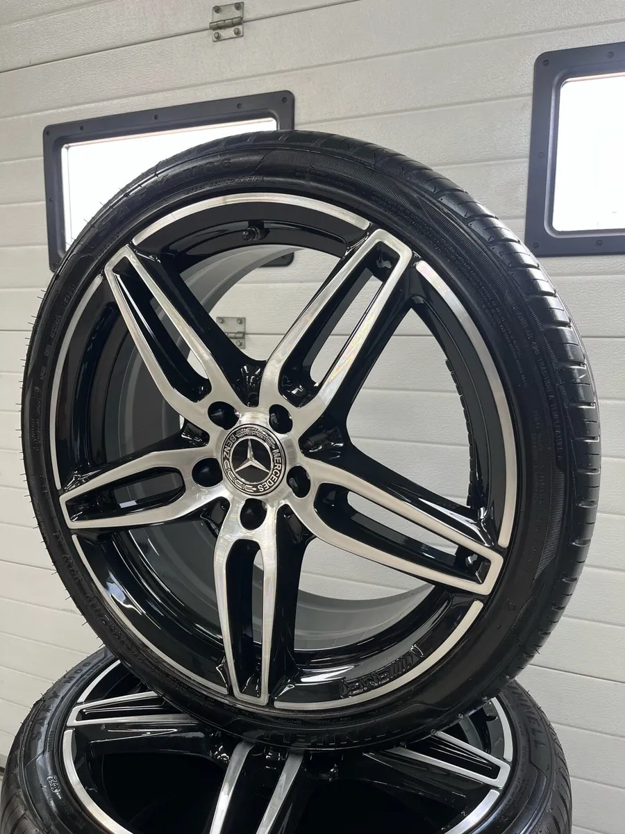 19” Genuine Merc wheels - Image 3