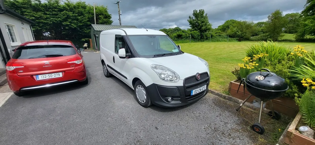 Fiat Doblo 2013 - Image 2