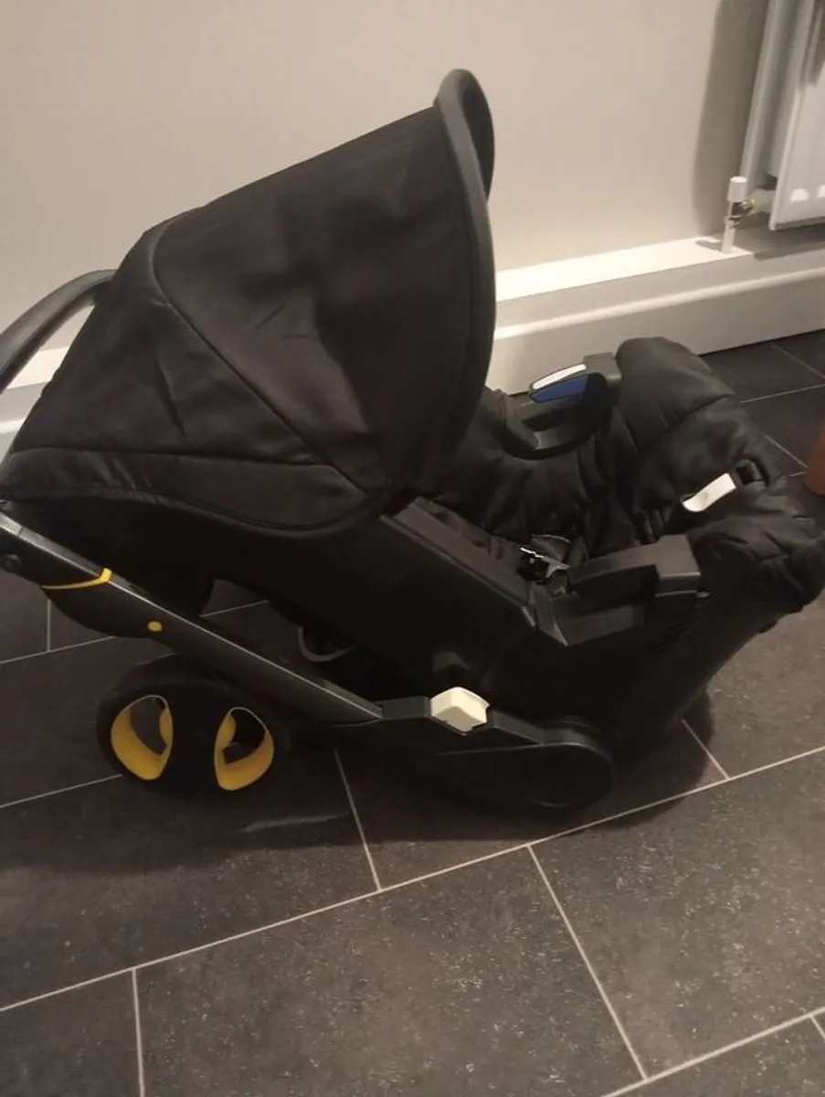 prams - Image 2