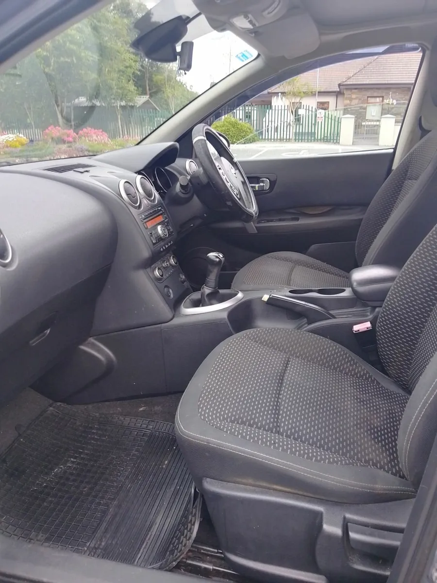 Nissan Qashqai 2008 - Image 3