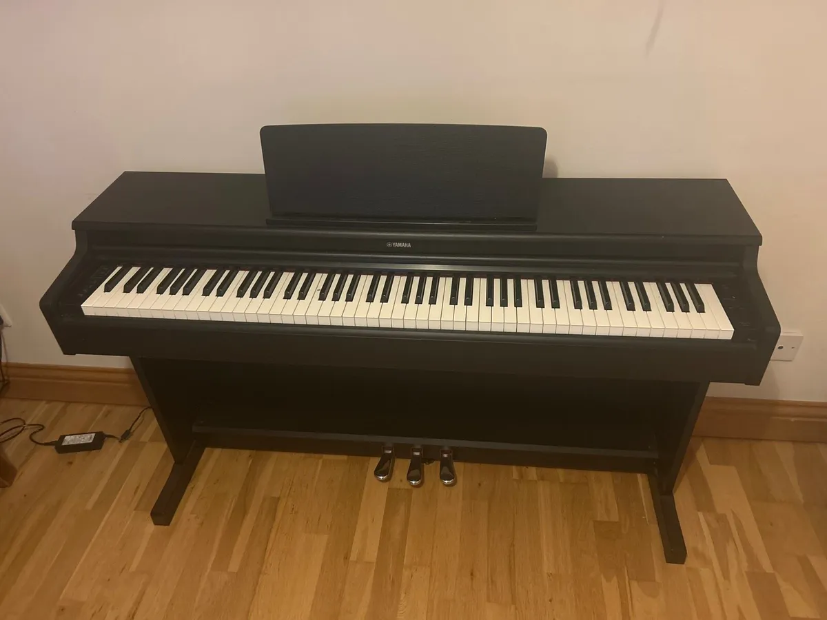 Electric piano - Image 1