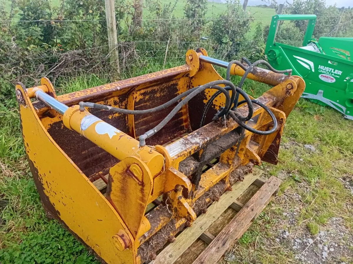 Johnston 5ft 2 shear grab - Image 1