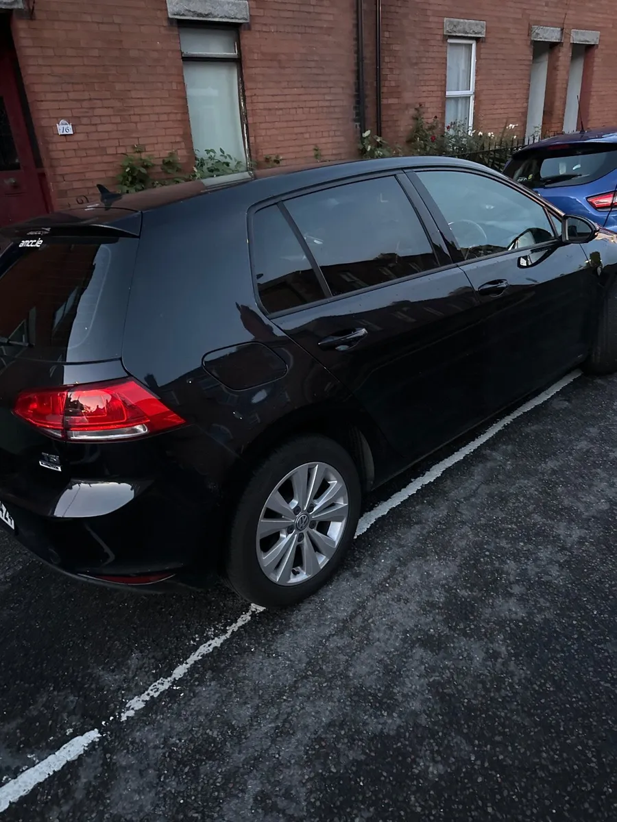 Volkswagen Golf 2015 - Image 2