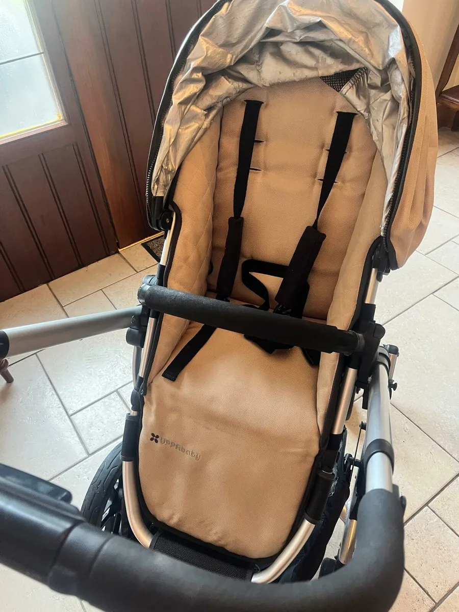 Baby travel bundle and crib. - Image 2