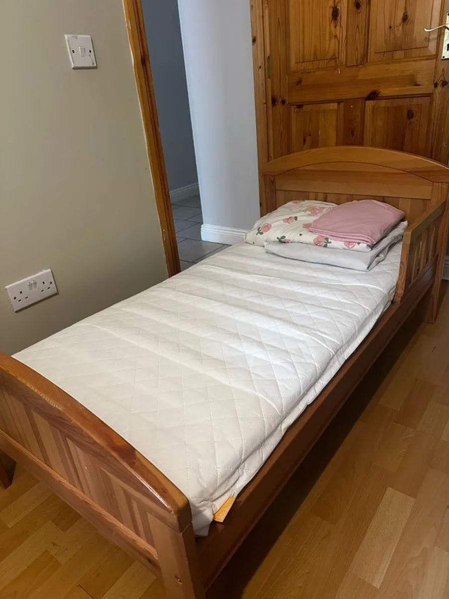 Kids bed - Image 2
