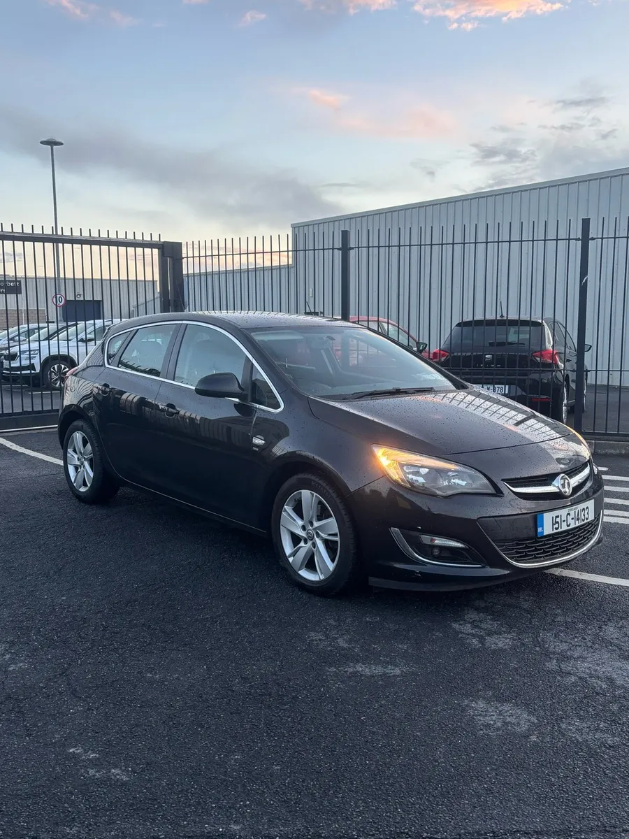 Vauxhall Astra - Image 1