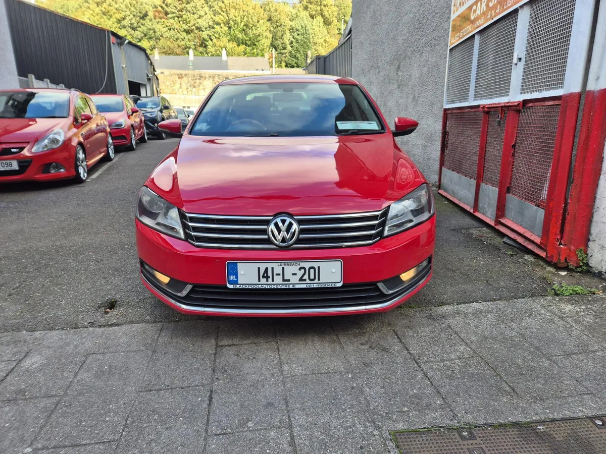 Volkswagen Passat 2014 - Image 4