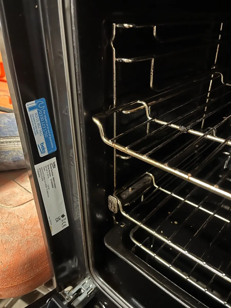 Beko single oven - Image 3