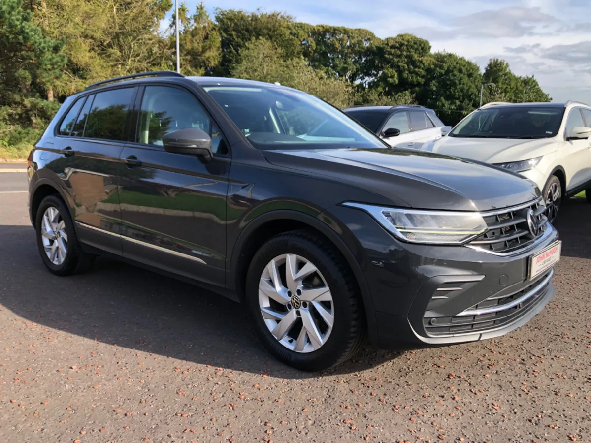 2021 Volkswagen Tiguan 2.0 TDI Life DSG Auto - Image 1