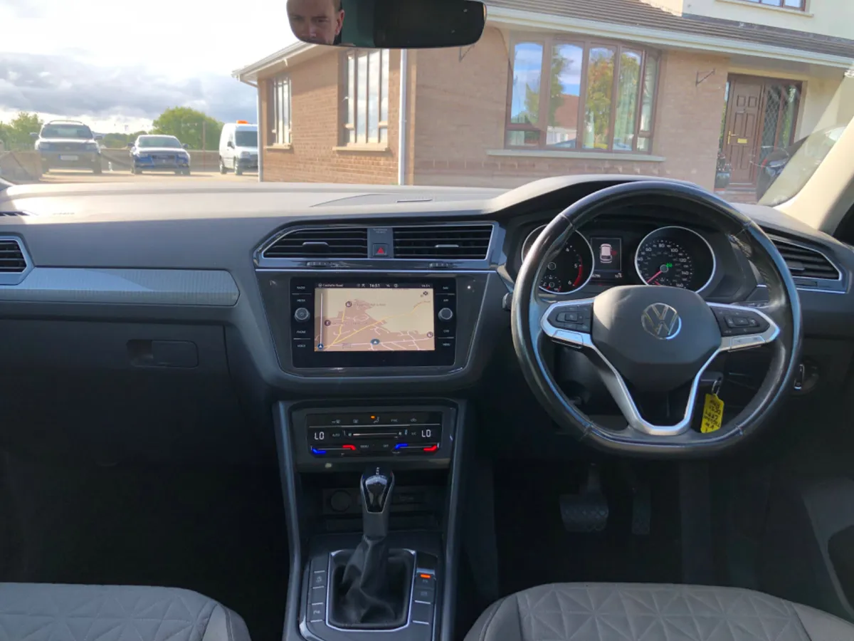 2021 Volkswagen Tiguan 2.0 TDI Life DSG Auto - Image 3
