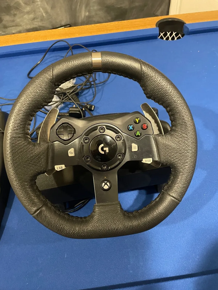 Logitech g920 Xbox Steering Wheel - Image 2