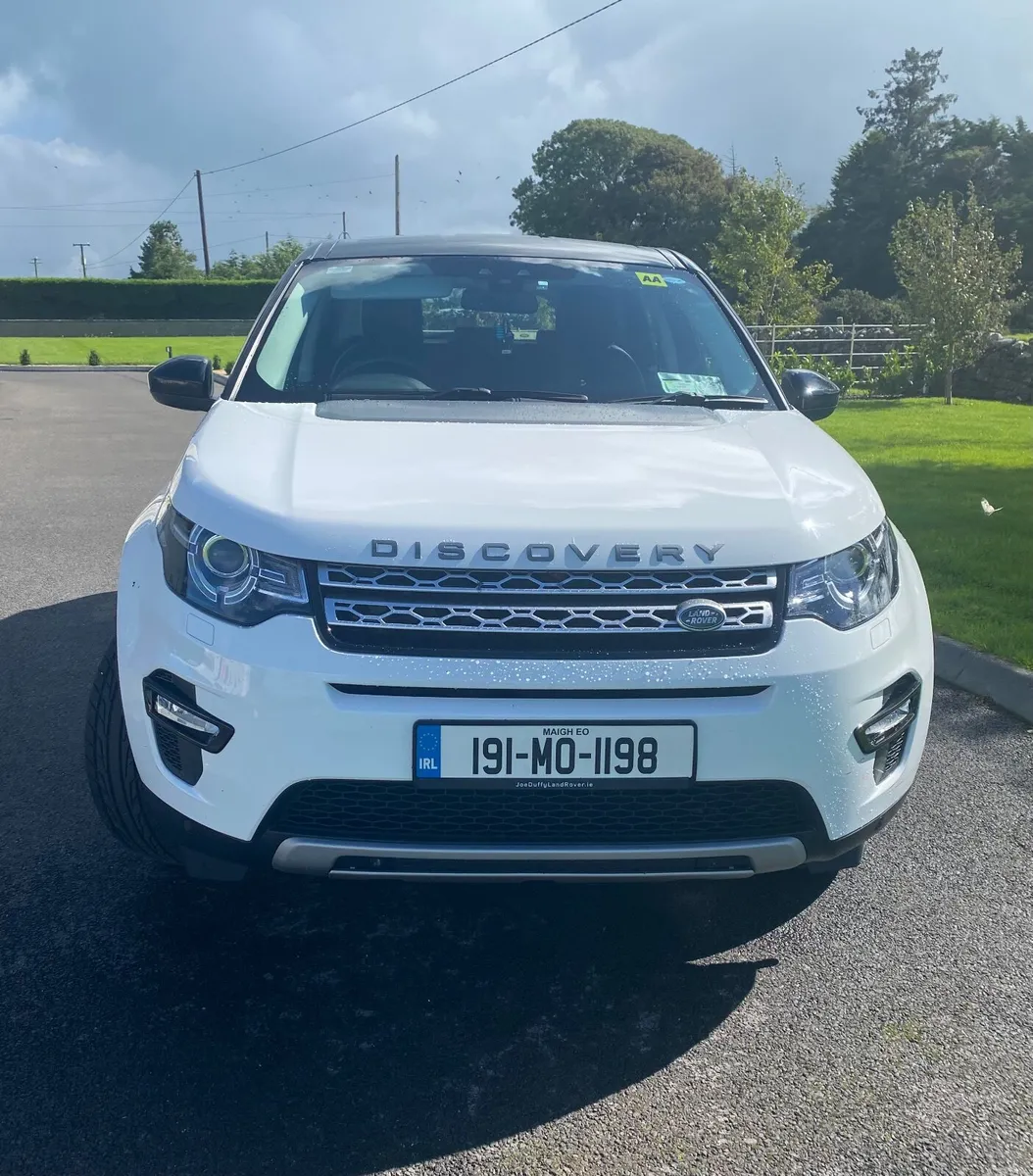 Land Rover Discovery Sport 2019 - Image 2