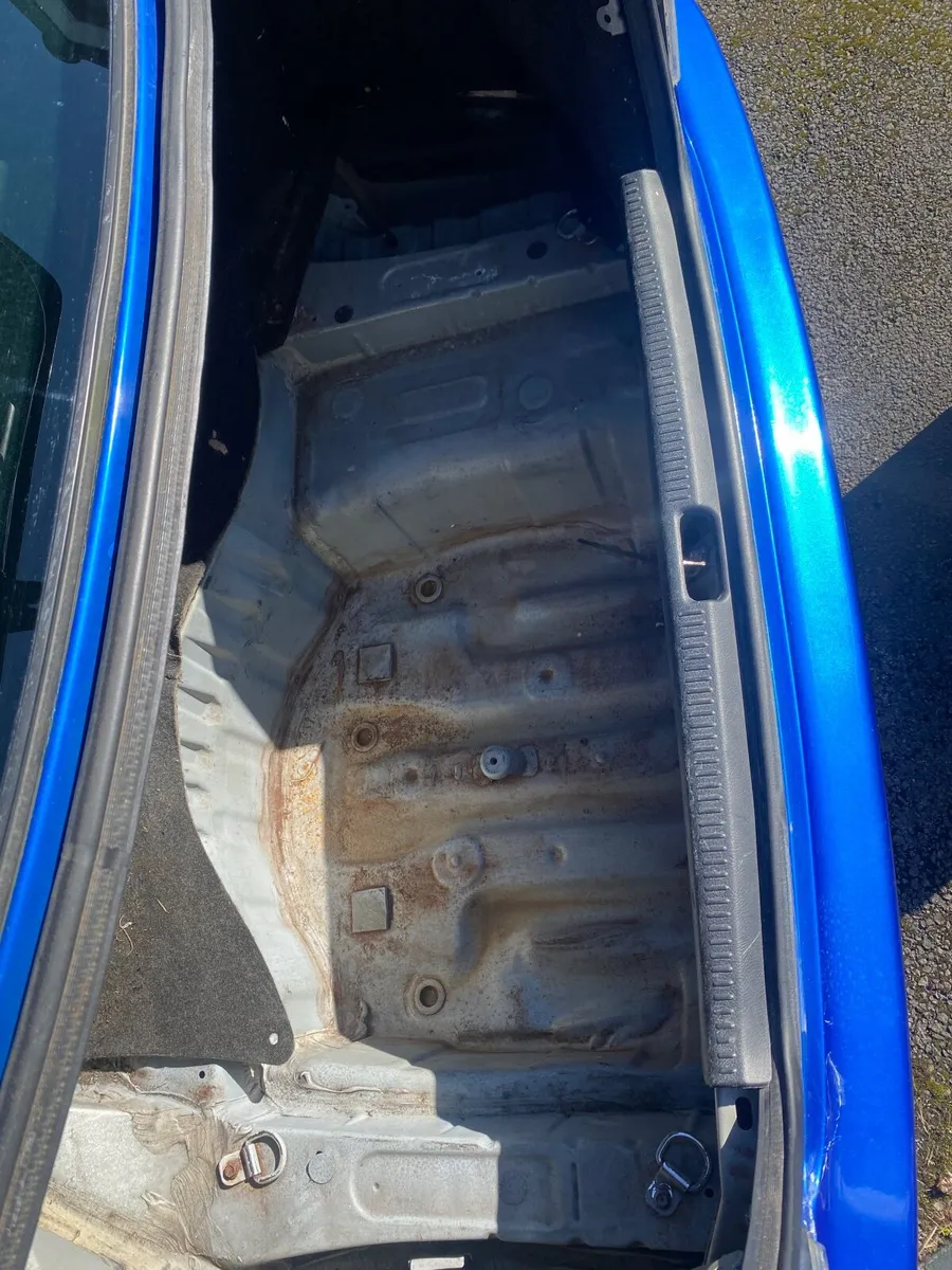 Toyota Other 1999 - Image 2