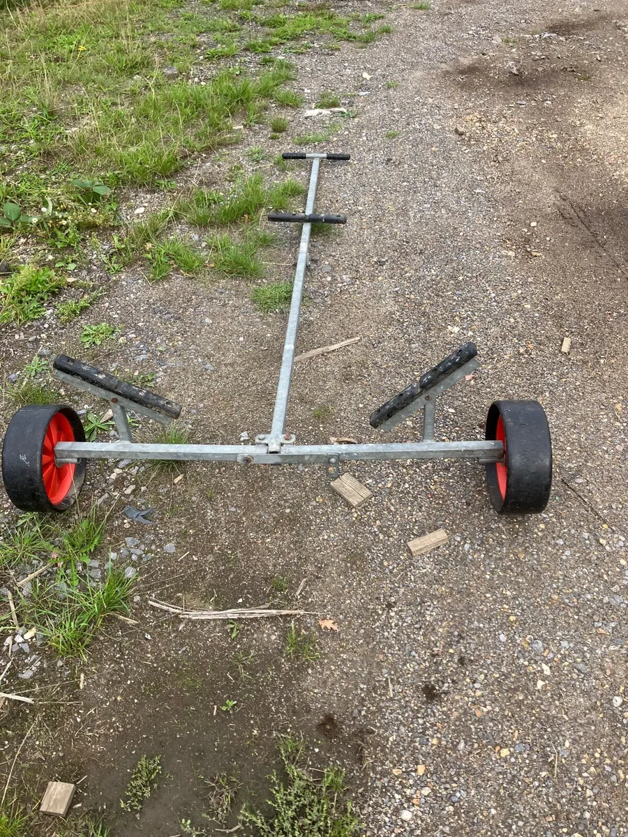 BOAT TROLLEY FOLDING GALVANISED FOR SMALL DINGHIES - Image 3