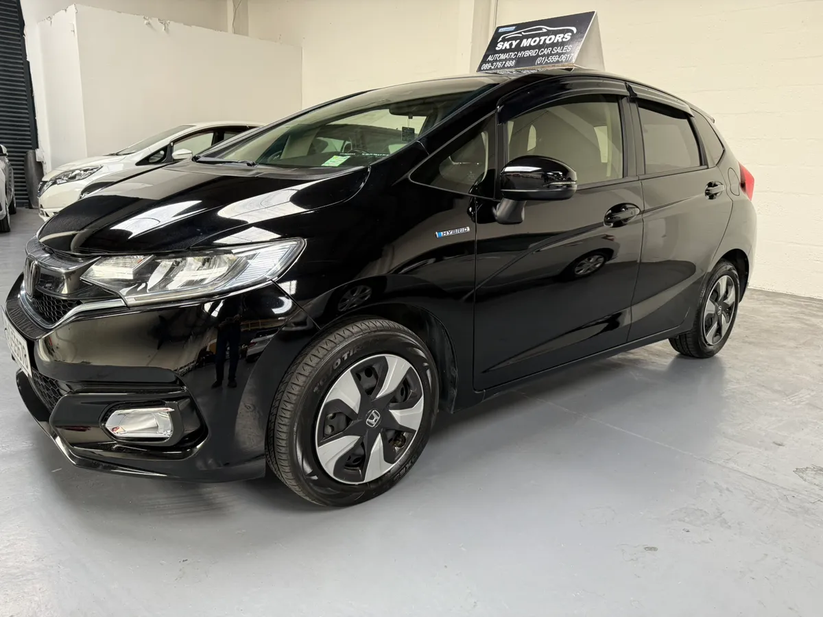 2019 Honda Fit 1.5 Hybrid Auto,Leather Package - Image 2