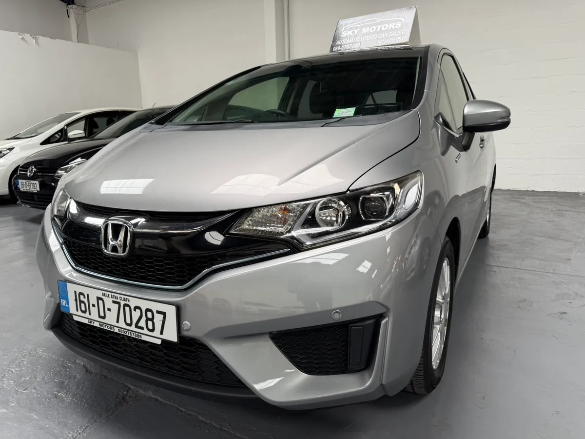 2016 Honda Fit 1.5 Petrol Hybrid Auto, Immaculate - Image 1