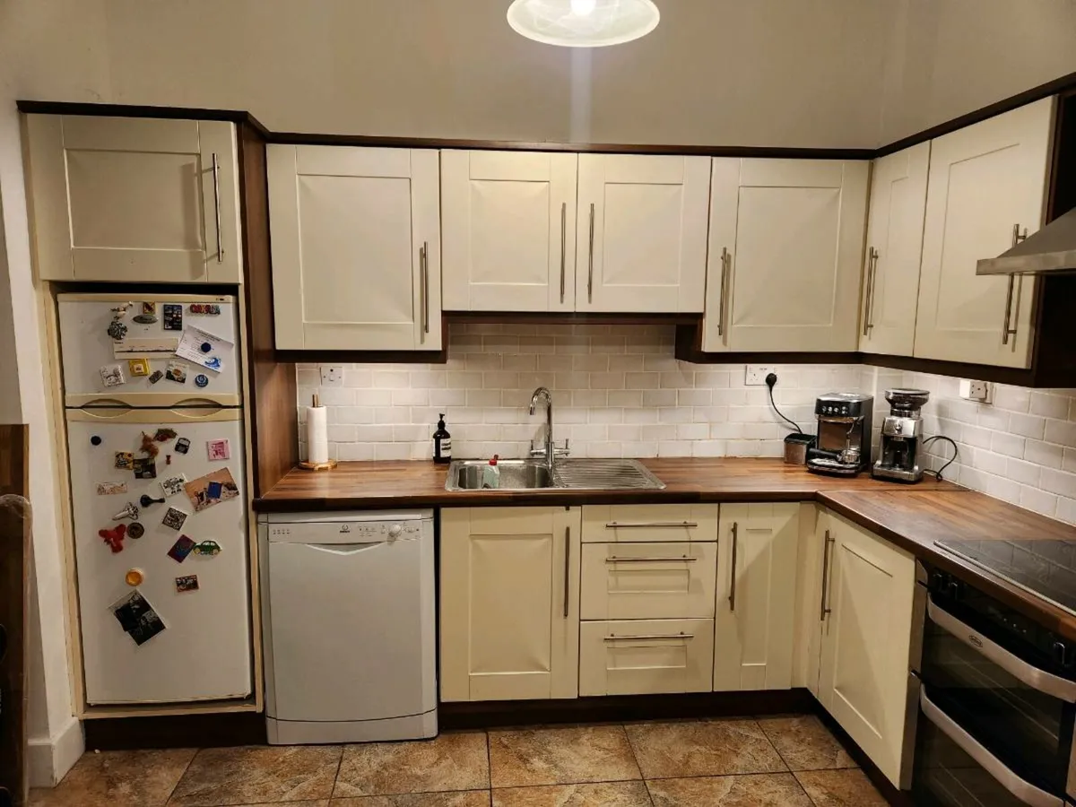 Kitchen - Image 3