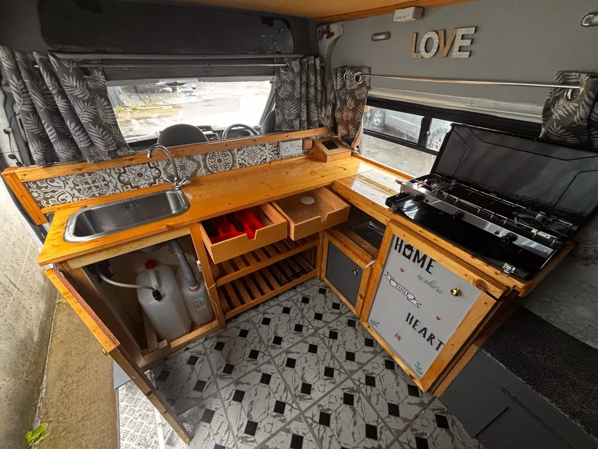 Ford Transit camper - Image 4