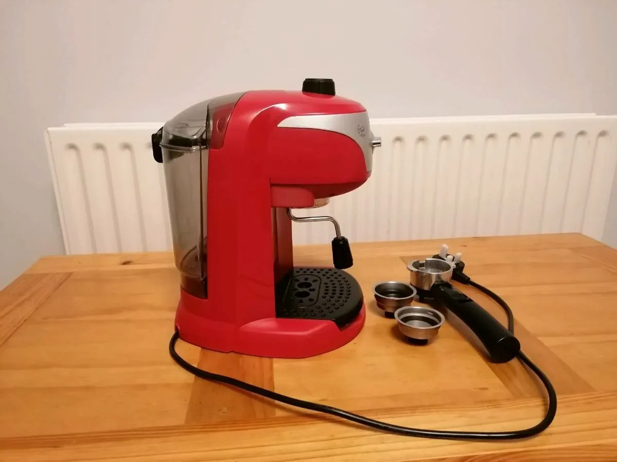 DeLonghi Coffee Machine - Image 3