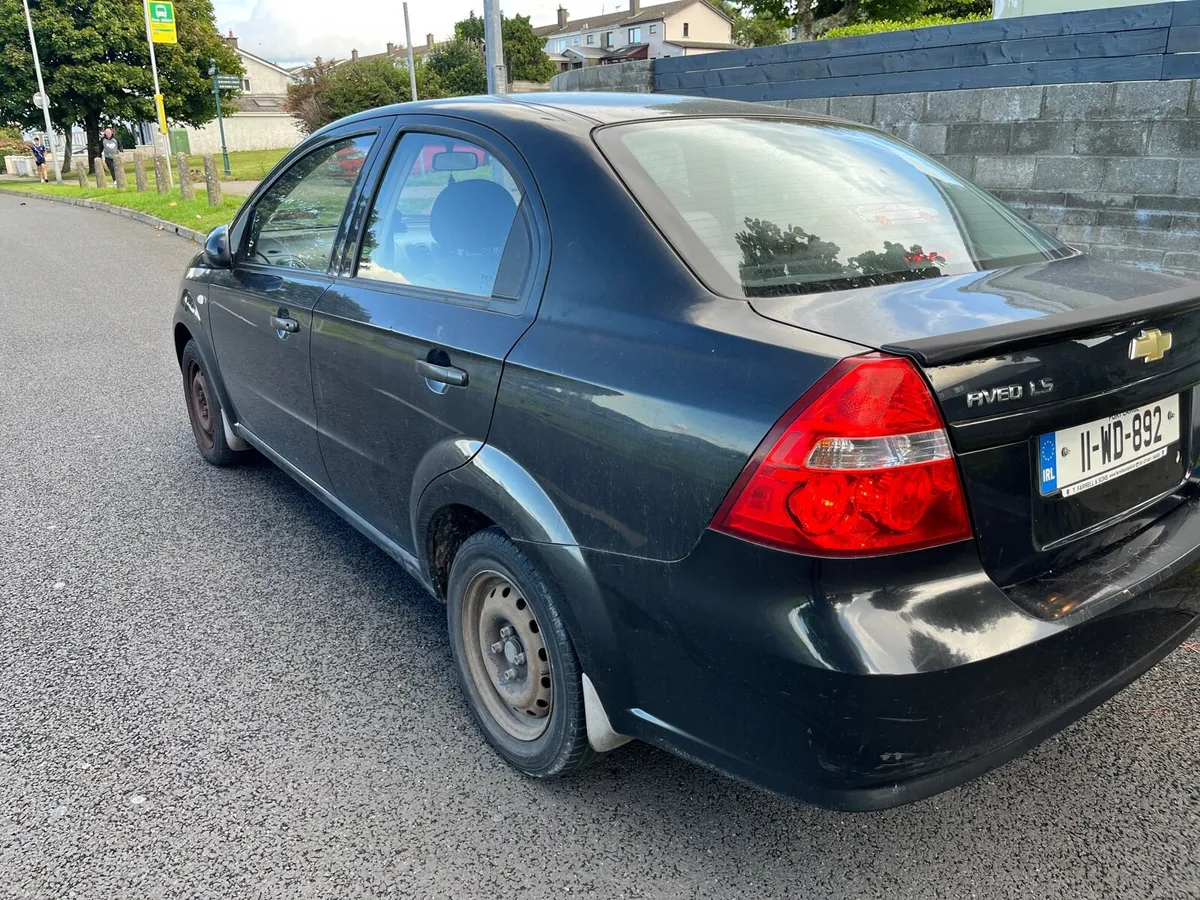 2011 Chevrolet Aveo - Image 3