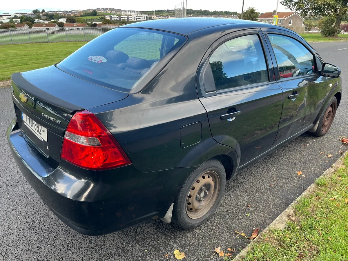 2011 Chevrolet Aveo - Image 4