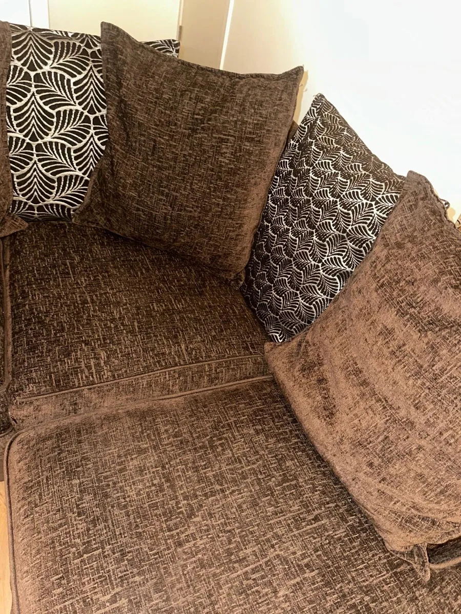DFS Corner Sofa - Image 3