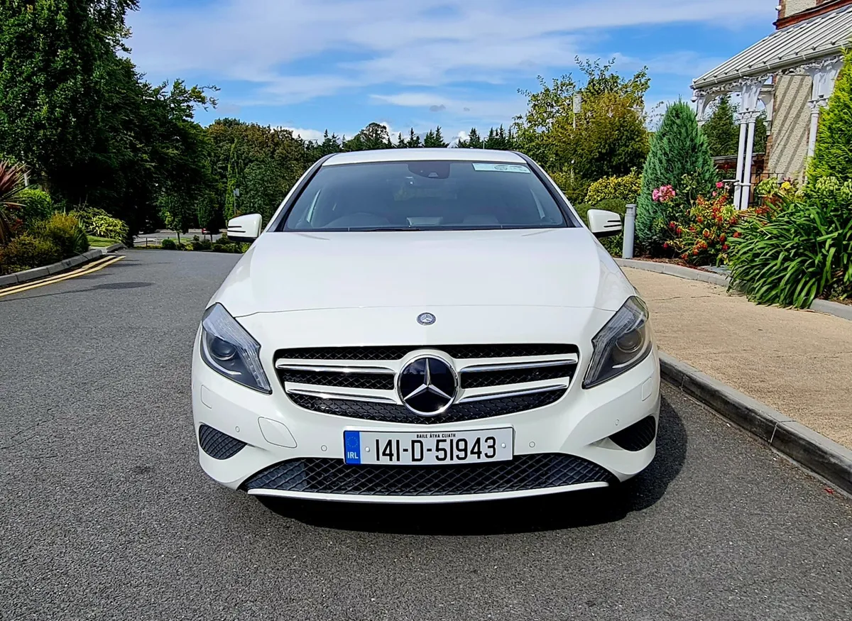 Immaculate A-Class 1.6 Automatic Sport - Image 2