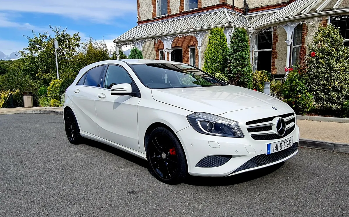 Immaculate A-Class 1.6 Automatic Sport - Image 3